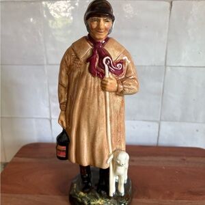 Royal Doulton Shepherd Sculpture - Tan and Red